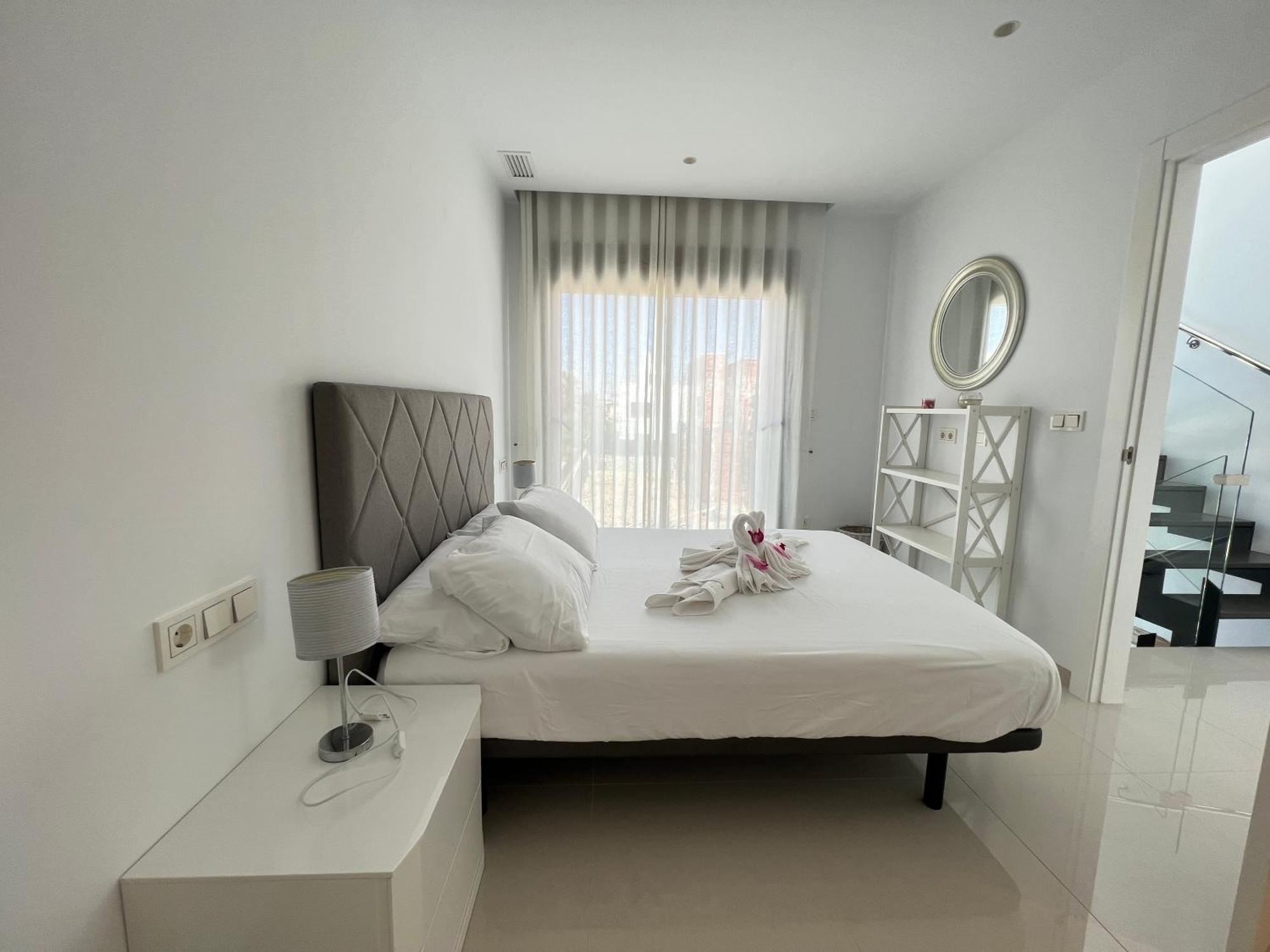 Villa Deluxe La Marina Beach Аликанте Экстерьер фото
