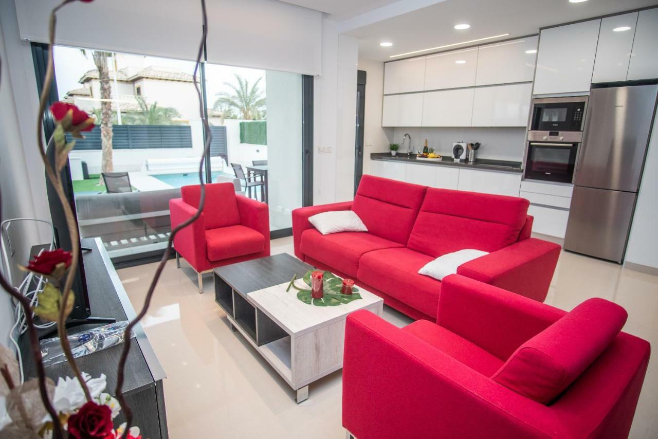 Villa Deluxe La Marina Beach Аликанте Экстерьер фото